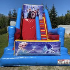 dmuchaniec zjeżdżalnia zimowa, dmuchana zjeżdżalnia na święta, dmuchaniec świąteczny